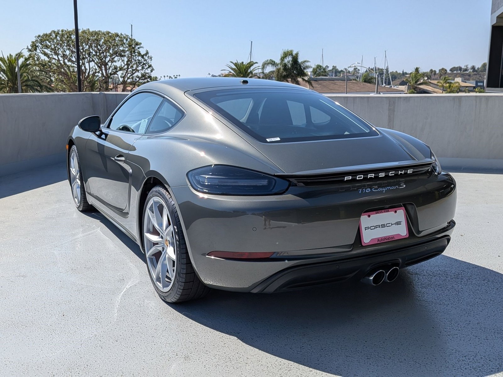 2025 Porsche Cayman S photo 3