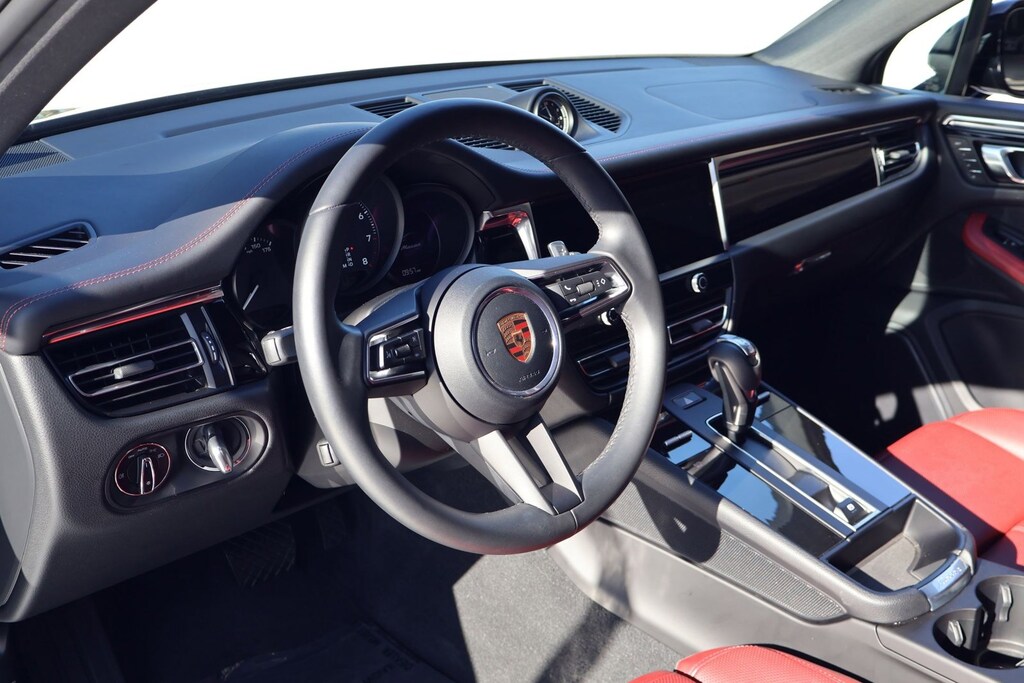 Certified 2025 Porsche Macan SUV