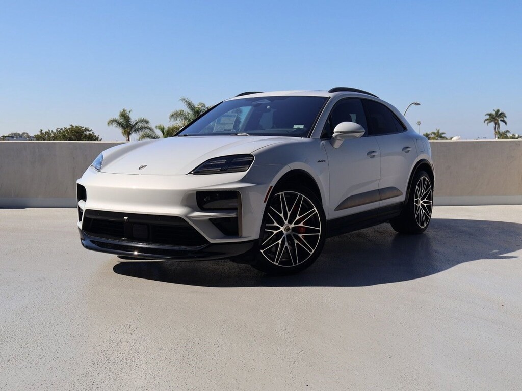 New 2026 Porsche Macan Electric Turbo SUV