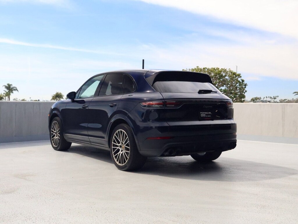 Certified 2023 Porsche Cayenne Platinum Edition SUV