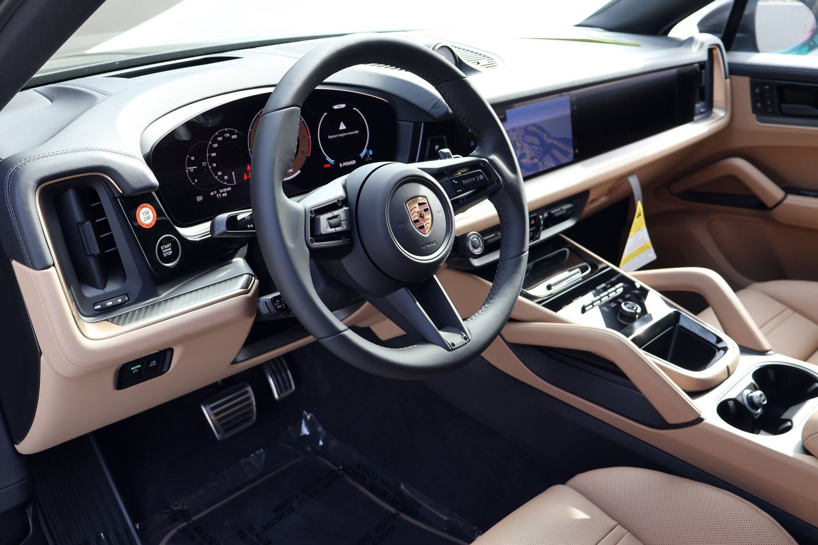 2026 Porsche Cayenne E-Hybrid Coupe S photo 4