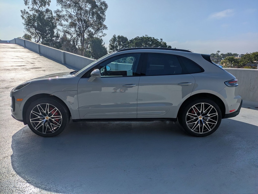 New 2025 Porsche Macan S SUV