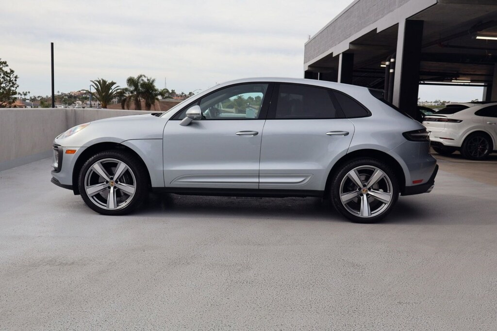Certified 2025 Porsche Macan SUV