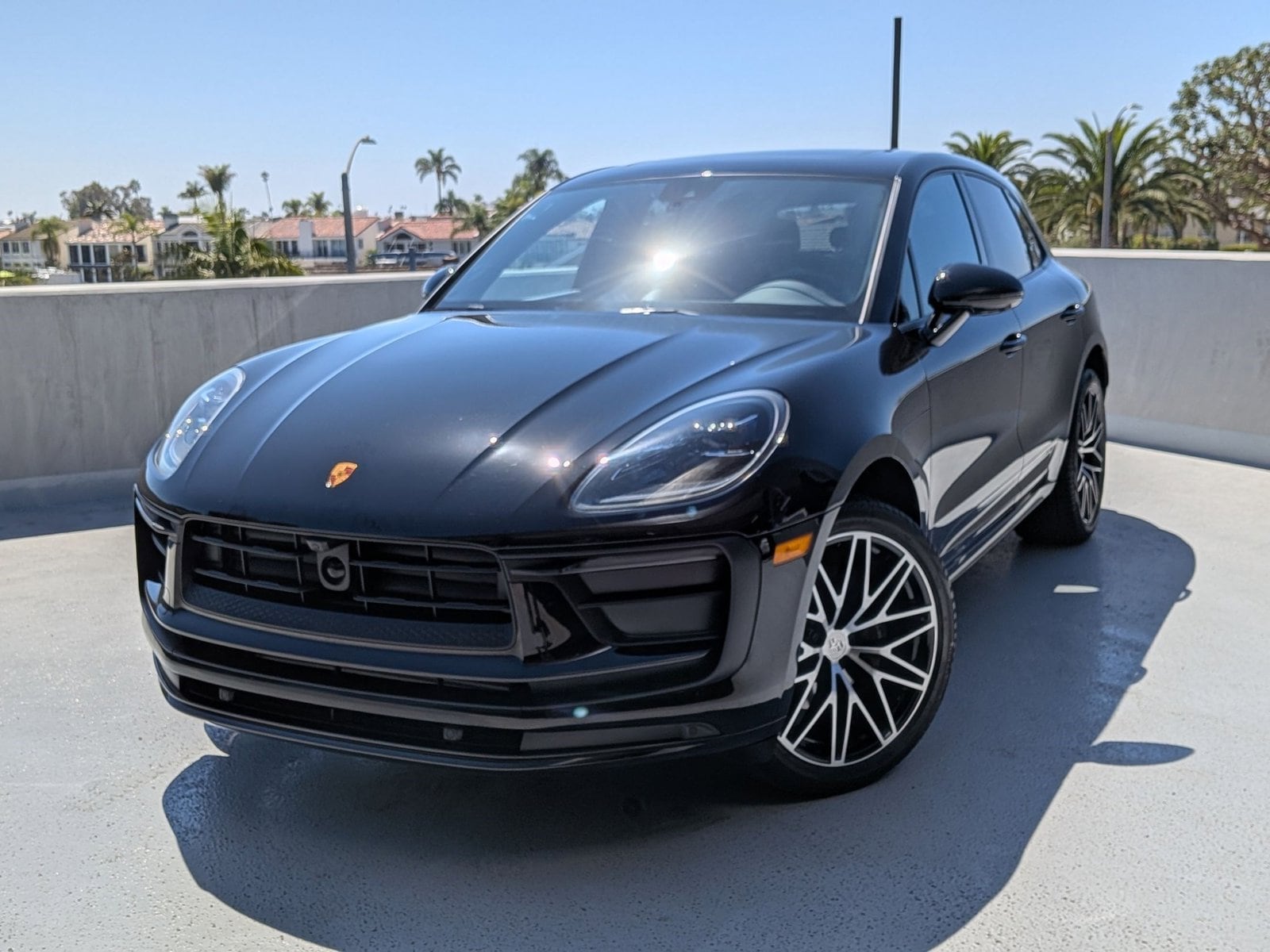 2024 Porsche Macan T