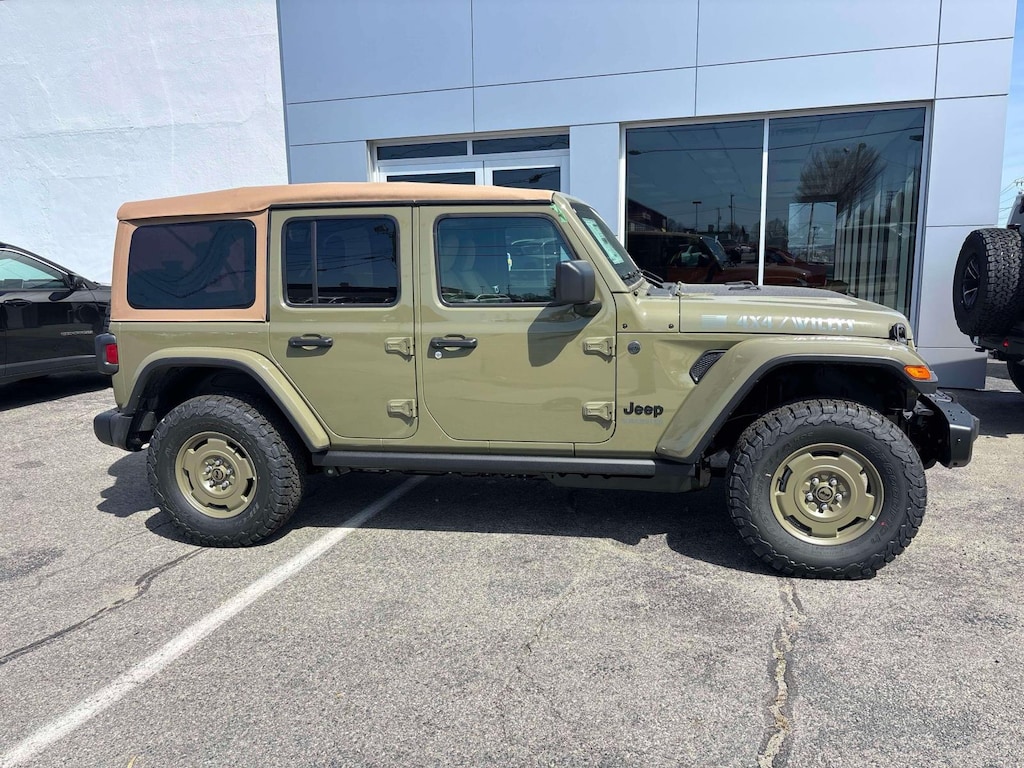 New 2026 Jeep Wrangler 4-DOOR WILLYS '41 Sport Utility