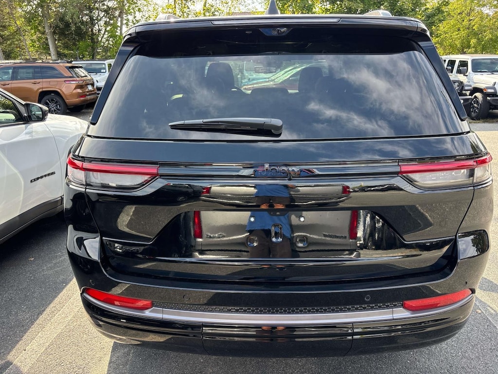 New 2027 Jeep Grand Cherokee LIMITED RESERVE 4X4 Sport Utility