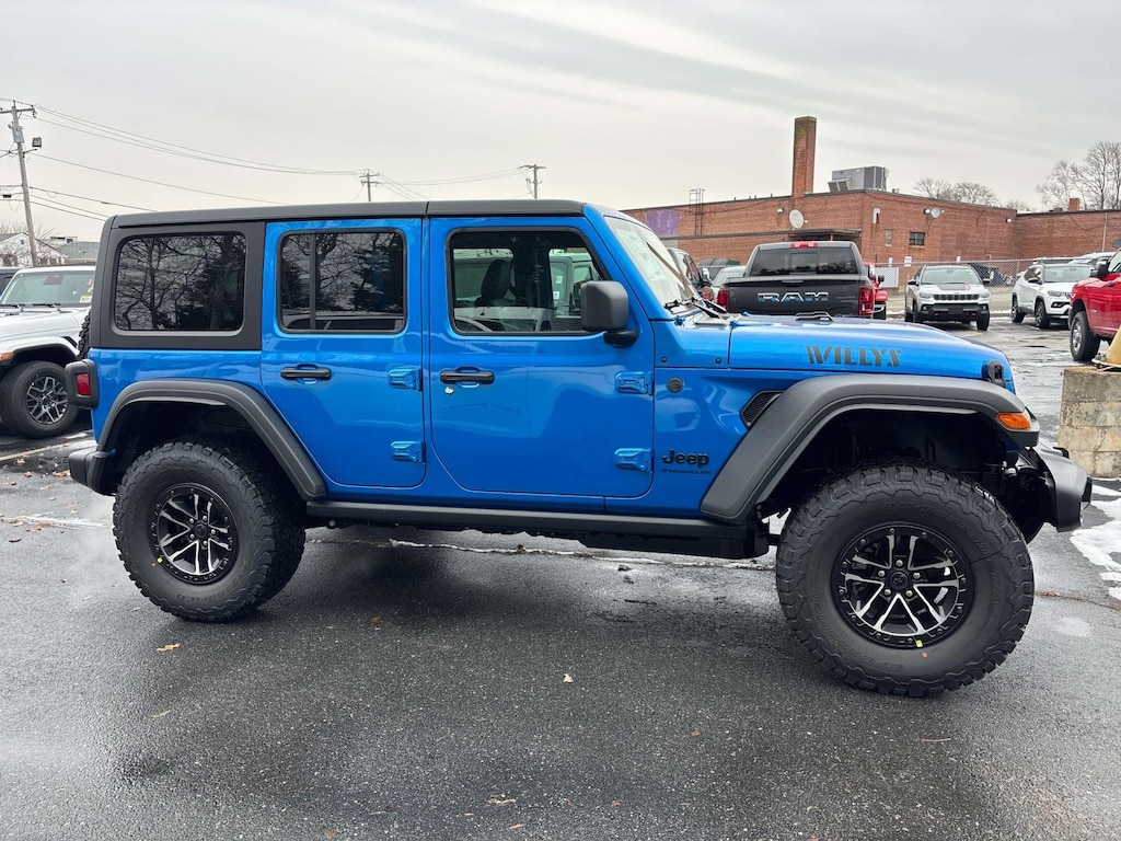 New 2026 Jeep Wrangler 4-DOOR WILLYS Sport Utility