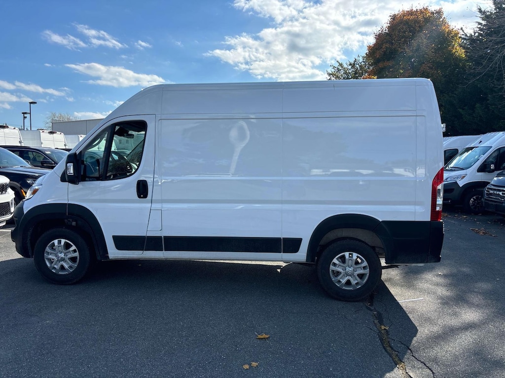 New 2025 Ram ProMaster PROMASTER 2500 SLT+ CARGO VAN HIGH ROOF 136' WB Cargo Van