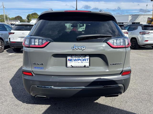2019 Jeep Cherokee Limited photo 2