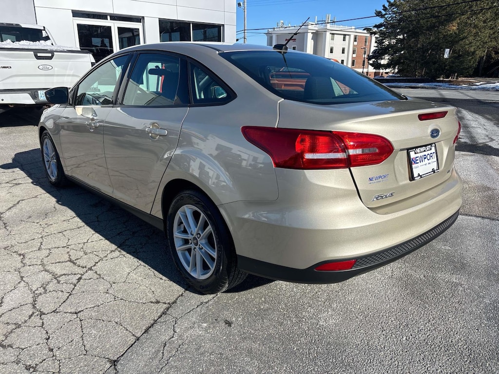 Certified 2018 Ford Focus SE Car