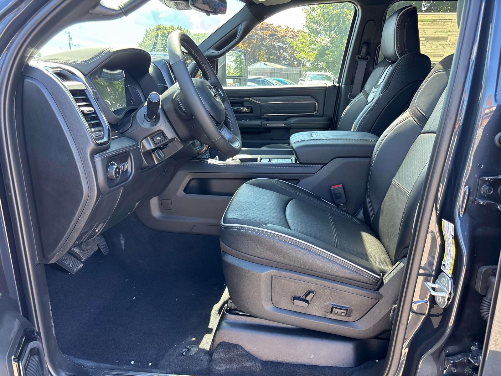 2026 RAM 2500 Limited - Photo 5