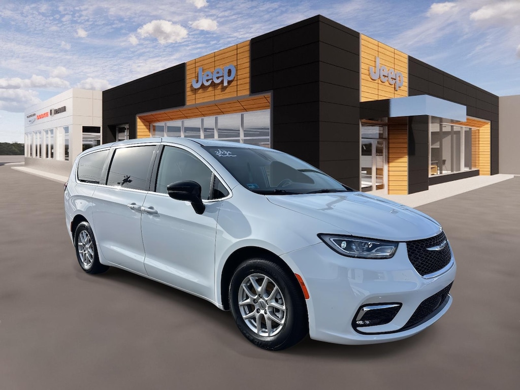 Certified 2024 Chrysler Pacifica Touring L Van