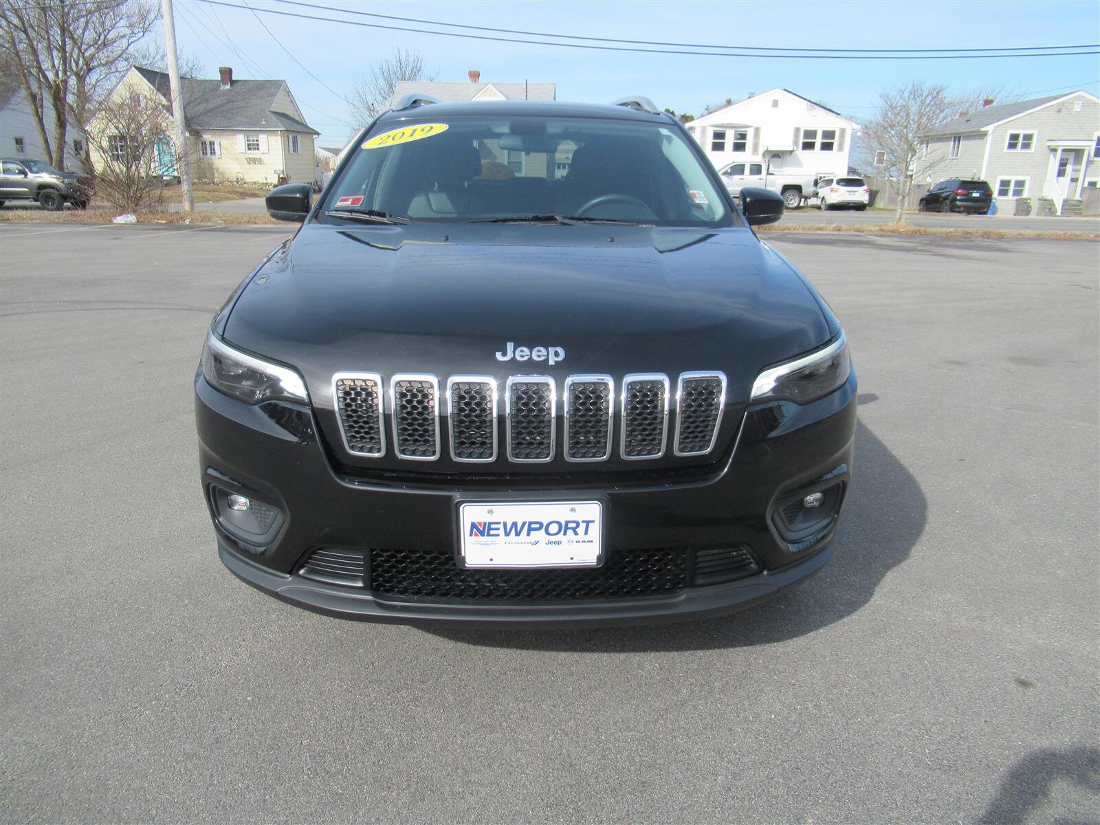 Used 2019 Jeep Cherokee Latitude Plus with VIN 1C4PJMLB1KD355058 for sale in Middletown, RI