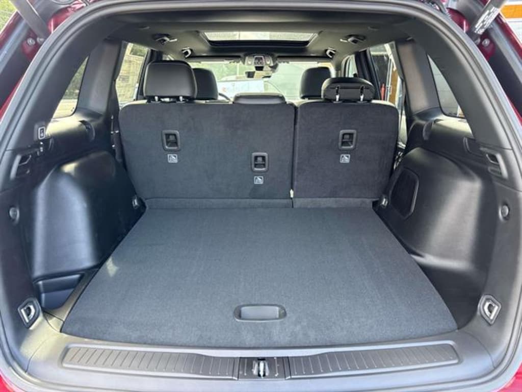 New 2025 Jeep Grand Cherokee LIMITED 4X4 Sport Utility