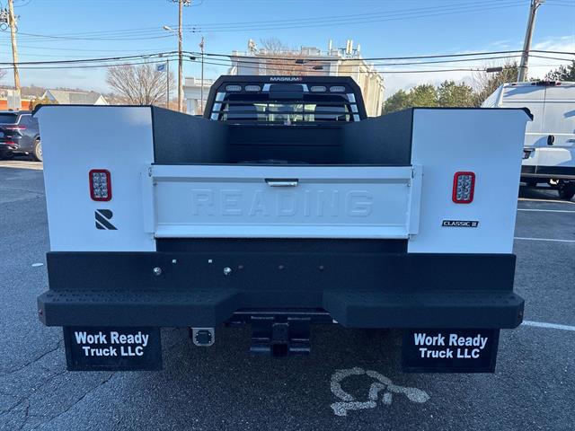2024 Ram 3500 SLT photo 2
