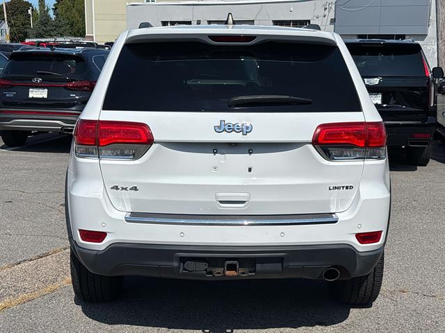 2015 Jeep Grand Cherokee Limited photo 4