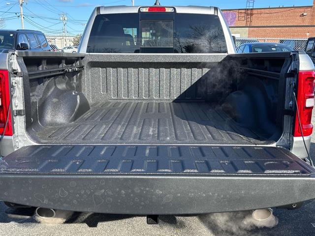 2025 Ram 1500 Big Horn photo 4