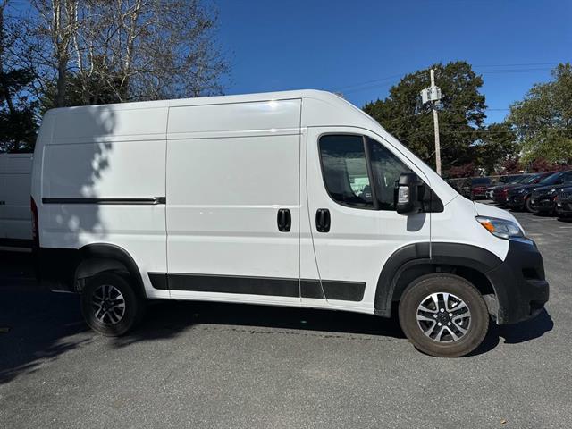 2025 Ram ProMaster 1500 photo 2