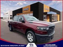 2025 Ram 1500 TRADESMAN CREW CAB 4X4 5'7 BOX Pickup