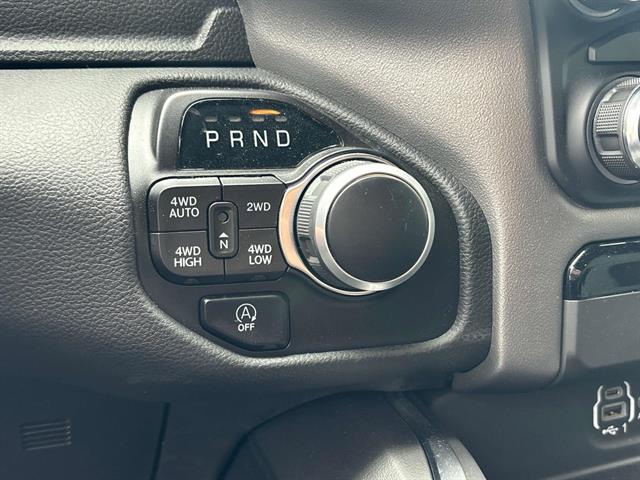 2024 Ram 1500 Lone Star photo 3