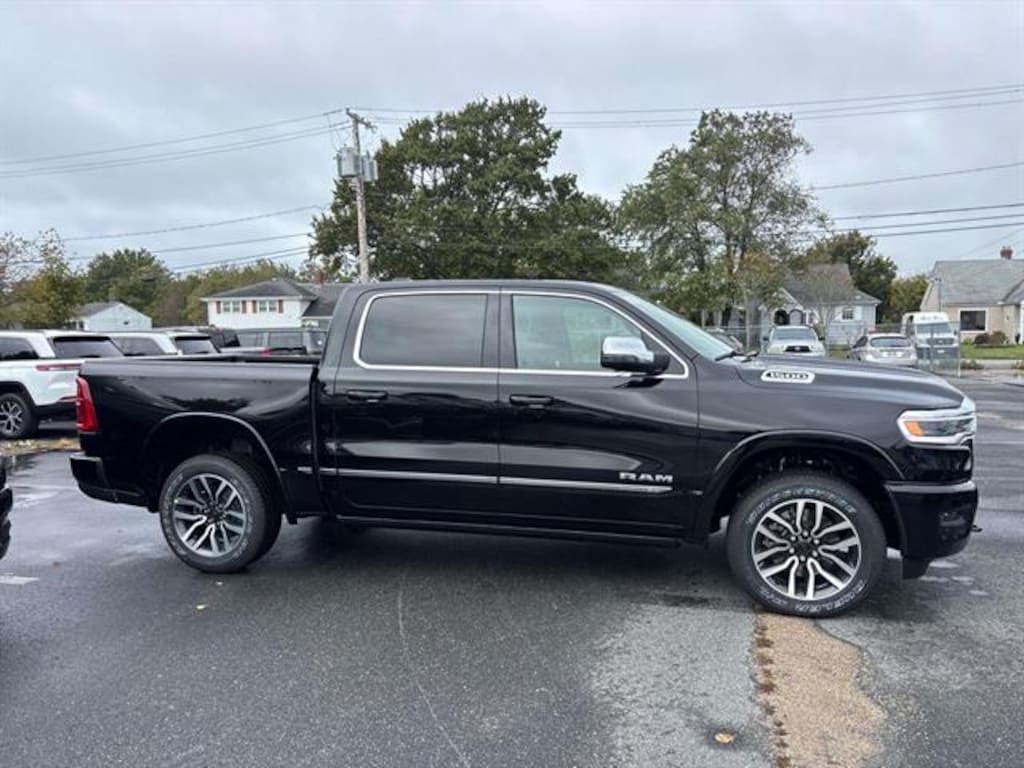 New 2026 Ram 1500 LIMITED CREW CAB 4X4 5'7 BOX Pickup