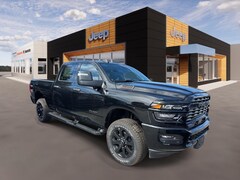2026 Ram 3500 BIG HORN CREW CAB 4X4 6'4 BOX Pickup