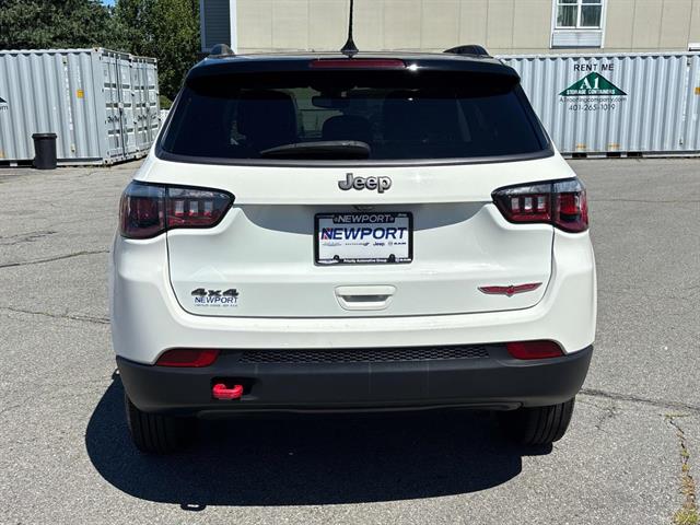 2020 Jeep Compass Trailhawk Sport photo 3