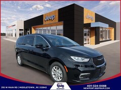 2026 Chrysler Pacifica SELECT Passenger Van