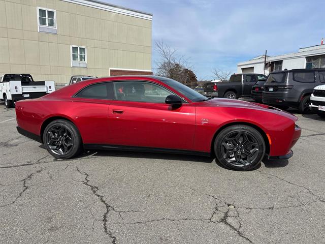 2025 Dodge Charger Daytona R/T AWD photo 2