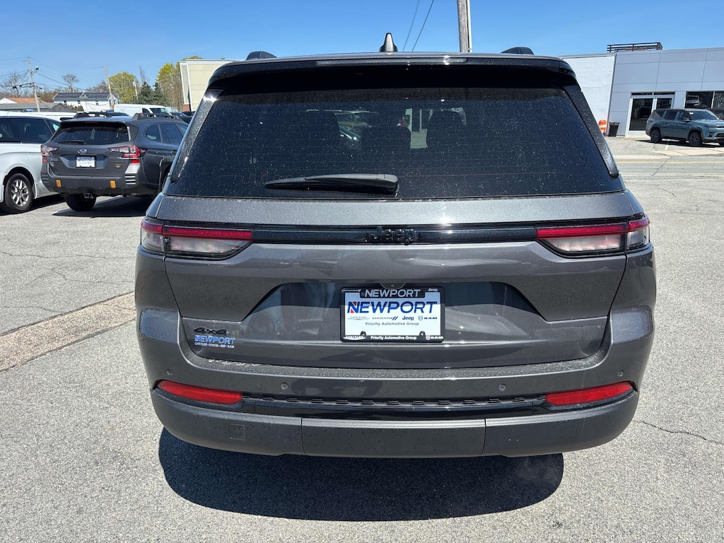 Certified 2024 Jeep Grand Cherokee Altitude X Sport Utility