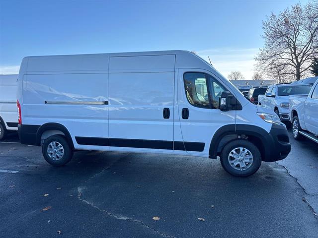 2025 Ram ProMaster 2500 photo 2