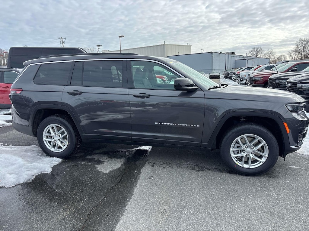 New 2026 Jeep Grand Cherokee L LAREDO X 4X4 Sport Utility