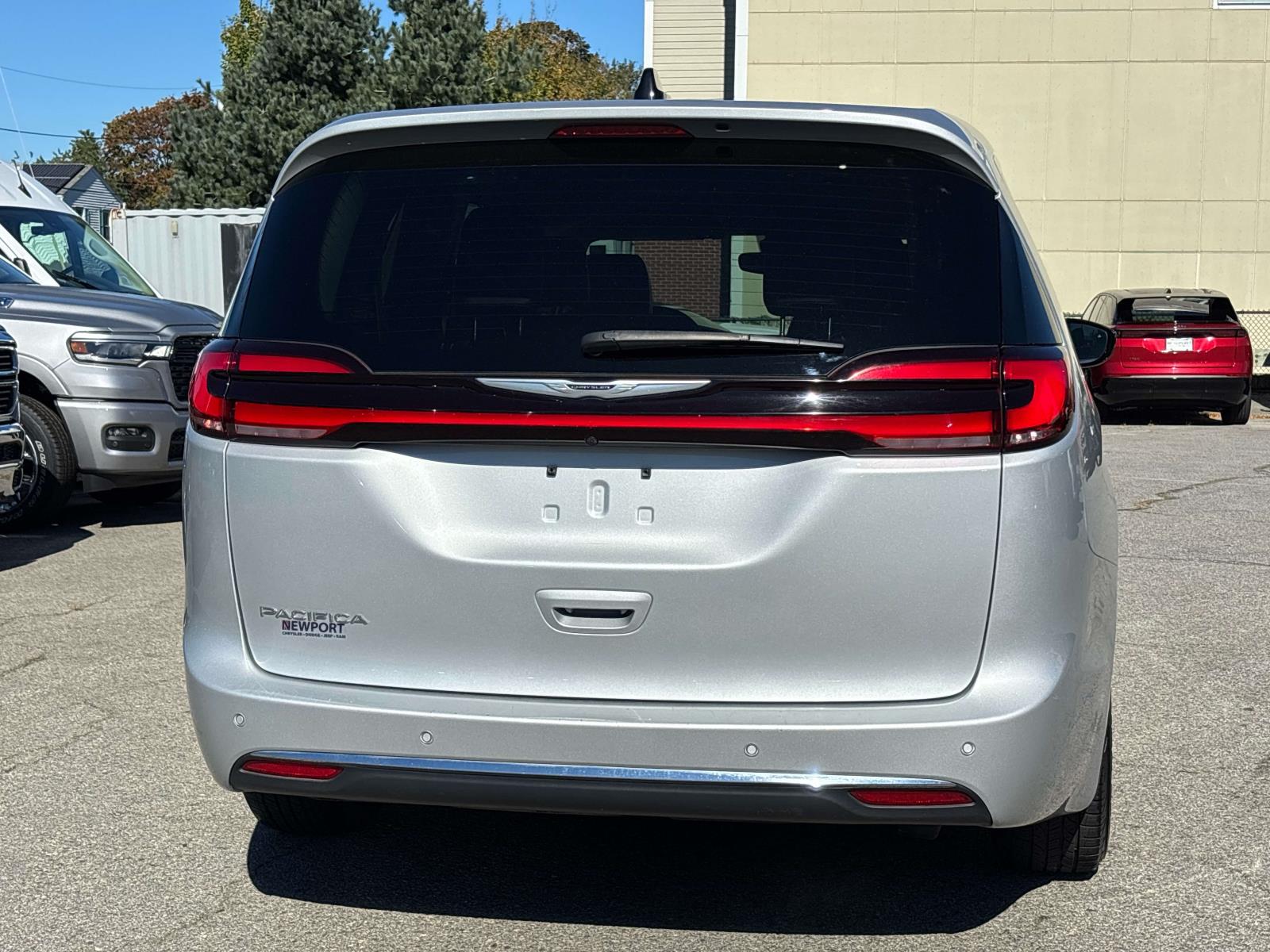 Certified 2024 Chrysler Pacifica Touring L Van