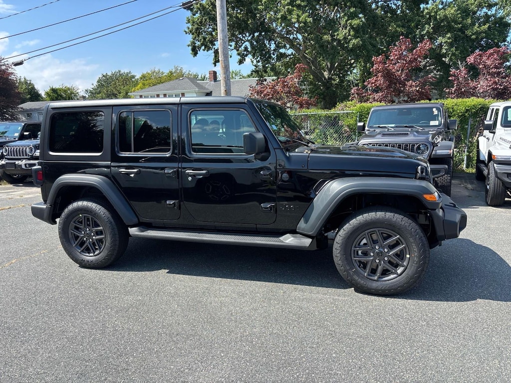 New 2026 Jeep Wrangler 4-DOOR SPORT S Sport Utility