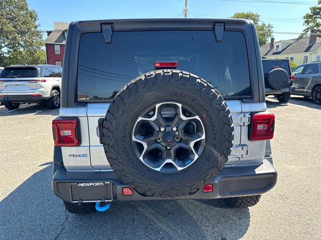 2023 Jeep Wrangler 4xe Rubicon photo 3