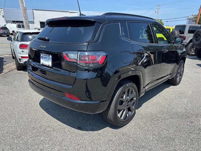2024 Jeep Compass Limited photo 3