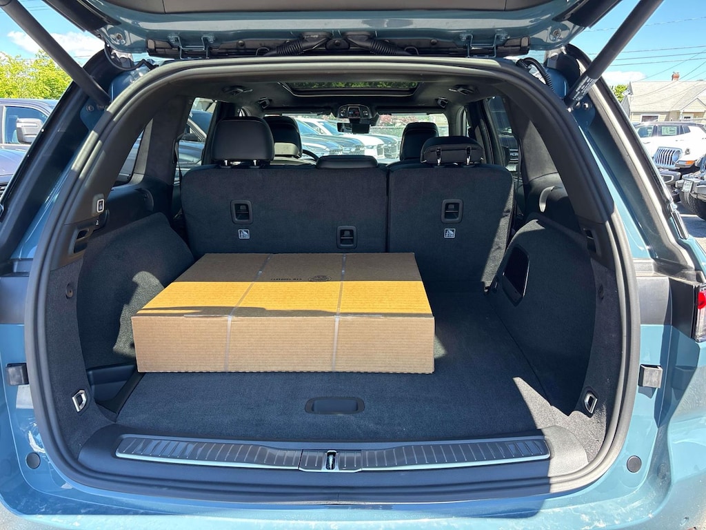 New 2026 Jeep Grand Cherokee SUMMIT 4X4 Sport Utility