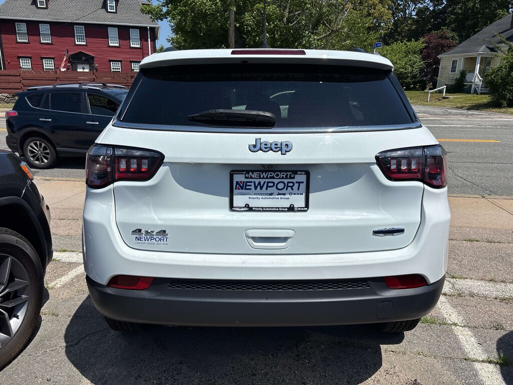 Certified 2024 Jeep Compass Latitude Sport Utility