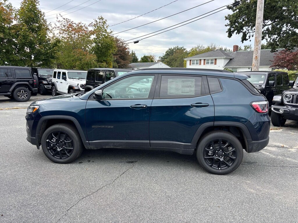 New 2026 Jeep Compass LATITUDE ALTITUDE 4X4 Sport Utility