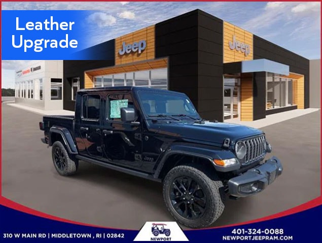 2025 Jeep Gladiator NIGHTHAWK 4X4