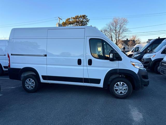 2025 Ram ProMaster 1500 photo 2