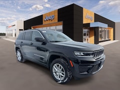 2025 Jeep Grand Cherokee LAREDO X 4X4 Sport Utility