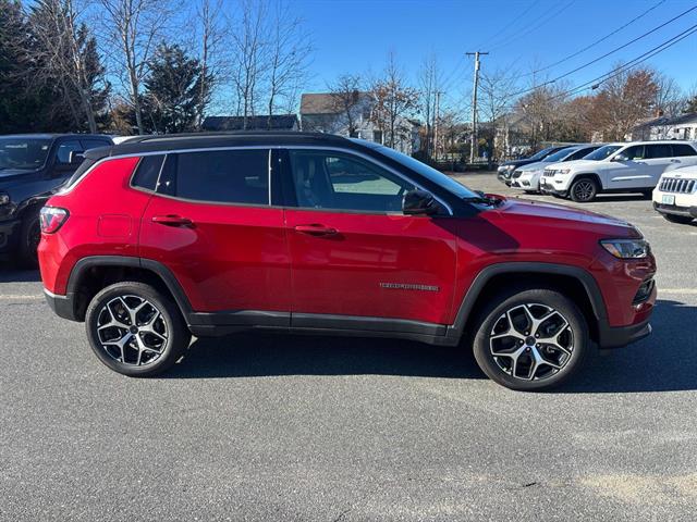 2026 Jeep Compass Limited photo 2