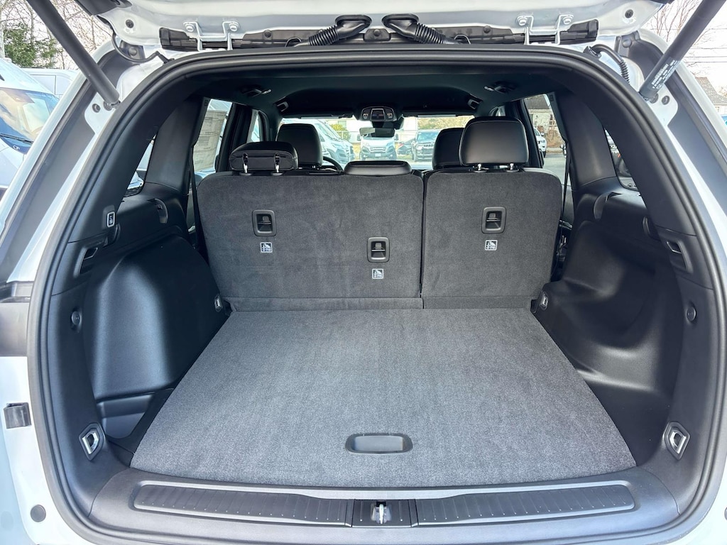 New 2025 Jeep Grand Cherokee LIMITED 4X4 Sport Utility