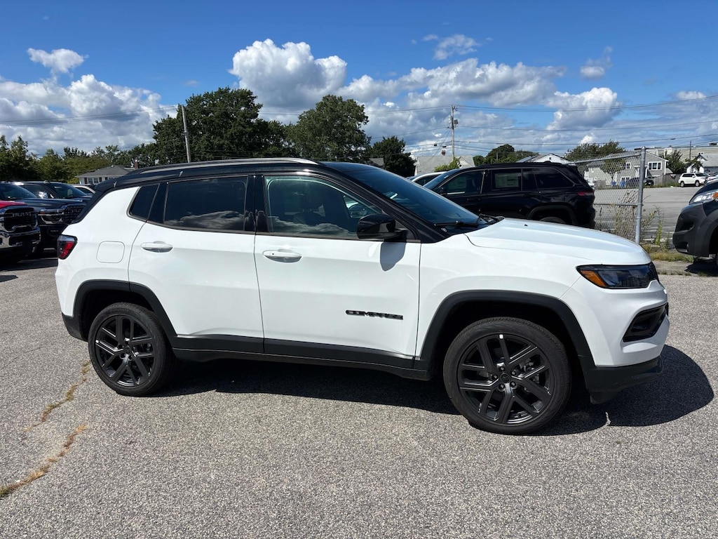 New 2026 Jeep Compass LIMITED ALTITUDE 4X4 Sport Utility