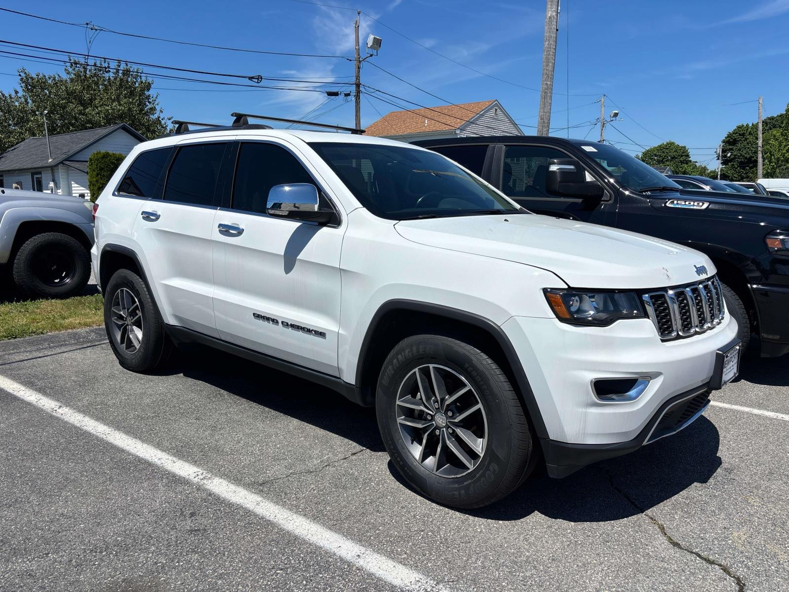 2017 Jeep Grand Cherokee Limited 4WD's photo