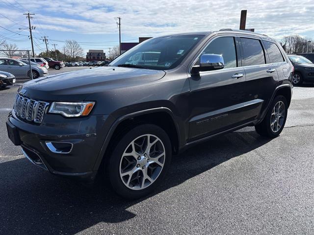 2021 Jeep Grand Cherokee Overland photo 3