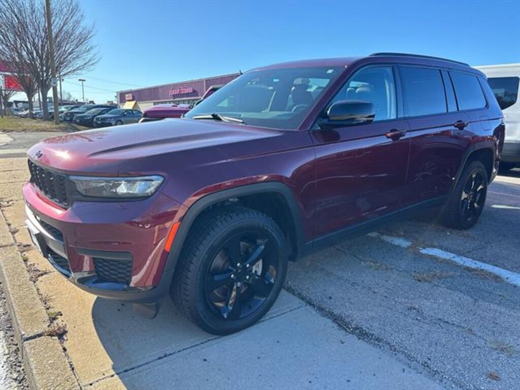 Certified 2022 Jeep Grand Cherokee L Altitude Sport Utility