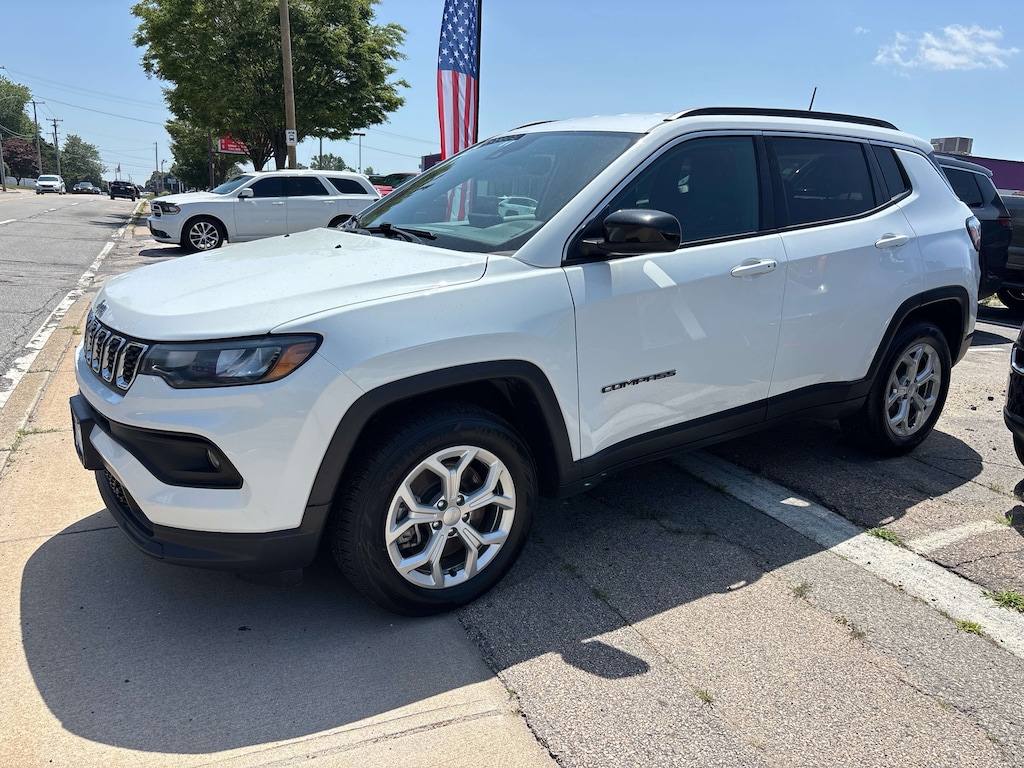 Certified 2024 Jeep Compass Latitude Sport Utility