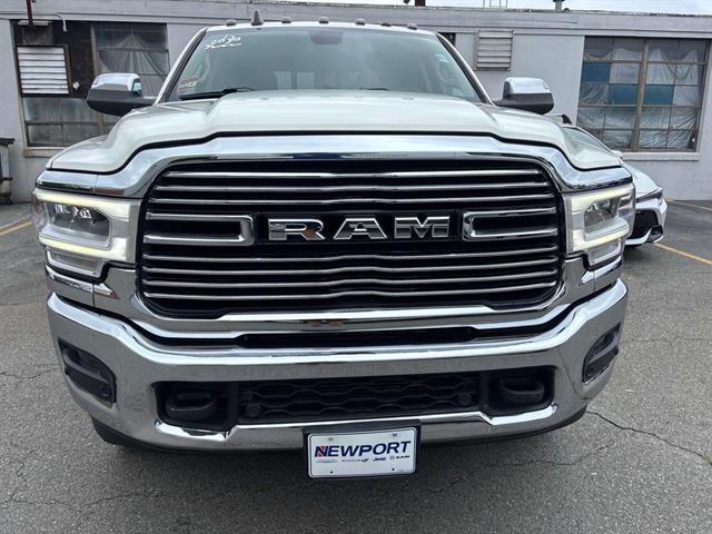 2019 Ram 3500 Laramie photo 2